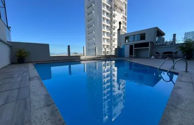 Apartamento com 3 quartos para alugar na Rua Cristóvão Nunes Pires, 170, Centro, Florianópolis