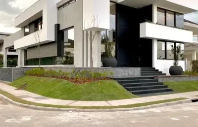 Casa em condomínio fechado com 6 quartos para alugar na Avenida dos Búzios, 2965, Jurerê Internacional, Florianópolis