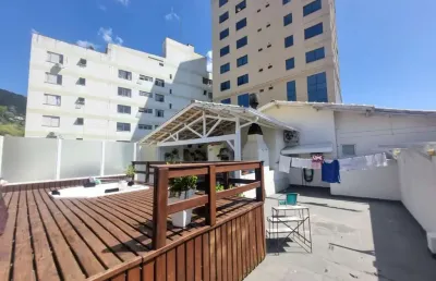 Apartamento com 2 quartos para alugar na Rua Júlio Moura, 38, Centro, Florianópolis