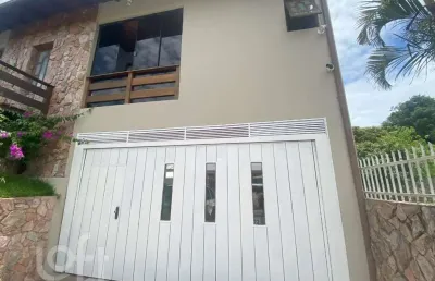 Casa com 2 quartos à venda na Rua Luiz Pasteur, 210, Trindade, Florianópolis