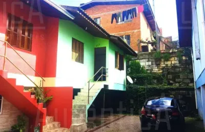 Casa com 3 quartos à venda na Rua Cantídio Ribeiro Lima, 313, São Caetano, Caxias do Sul