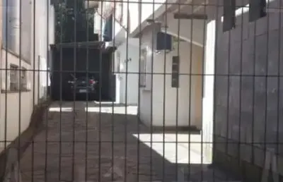 Casa com 3 quartos à venda na Rua Luiza Esmeraldina D Silva, 108, Treviso, Caxias do Sul
