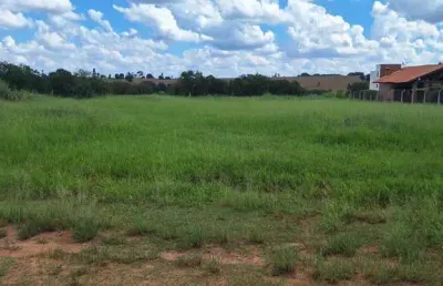 Terreno de chácara com 1.000 m² em artur nogueira - sp