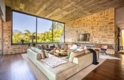 Casa com 6 quartos sendo 4 suítes à venda, 809 m² por r$ 5.900.000,00 - petrópolis