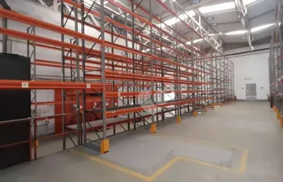 Barracão / Galpão / Depósito com 6 salas para alugar na Estrada Rio São Paulo, --, Campo Grande, Rio de Janeiro