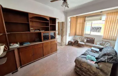 Vendo casa de vila duplex em benfica 4 dormitórios rua ana neri