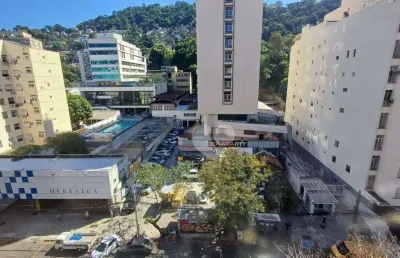 Excelente apartamento! 2 quartos , andar alto, indevassável, claro, arejado - em frente ao hebraica - entrar e morar ! r$670 mil  - laranjeiras - rj