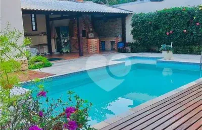 Casa de 4 quartos e 3 suítes a venda,  por r$ 1.500.000 - recreio dos bandeirantes - rio de janeiro/rj