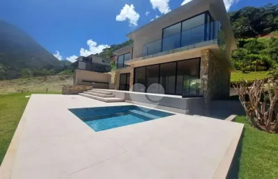 Casa com 4 quartos à venda, 446 m² por r$ 4.300.000 - itaipava - petrópolis/rj