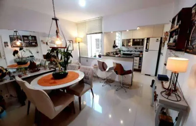 Apartamento 01 quarto a venda na grande tijuca, área de serviço, portões eletrônicos, interfone, câmeras de segurança, a 10 minutos shopping tijuca.