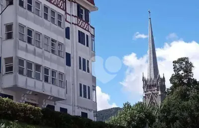 Apartamento com 3 dormitórios à venda, 130 m² por r$ 750.000,00 - centro - petrópolis/rj