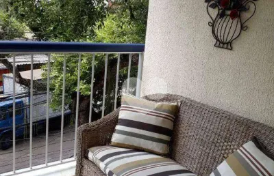 Apartamento a venda com 02 quartos, 01 suite, varanda, área de serviço, vaga escriturada, lazer completo.