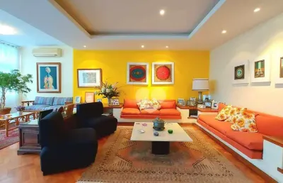 Apartamento a venda em copacabana 4 quartos com uma suíte