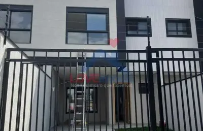 Casa com 3 quartos à venda na Rua Cuiabá, 1509, Cajuru, Curitiba