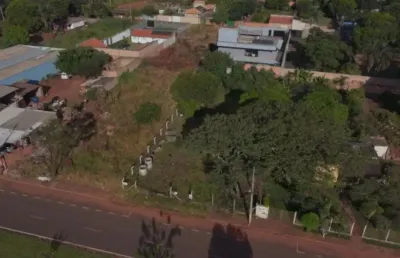 Terreno à venda na Avenida Aldo Borges Leão, 00, Morada Nova, Uberlândia