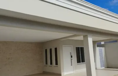 Casa nova em condominio terrea , 3 suites e armarios zona sul