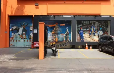Prédio comercial em avenida com 2763m2 - elevador e elevador carga