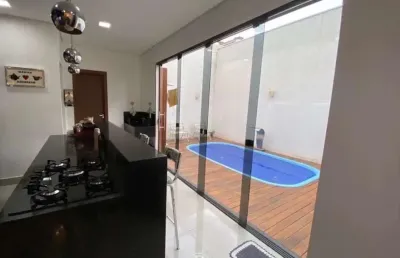 Casa em condomínio fechado com 3 quartos à venda na Rua Doutor Santo Scaravelli, 155, Despraiado, Cuiabá