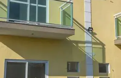 Casa em condomínio fechado com 4 quartos à venda na Taquara, Rio de Janeiro 