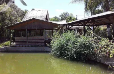 Chácara em mandirituba no guapiara ,rica em agua . 12 nascentes .