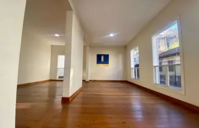 Casa comercial  com 4 quartos à venda no centro de petrópolis- rj