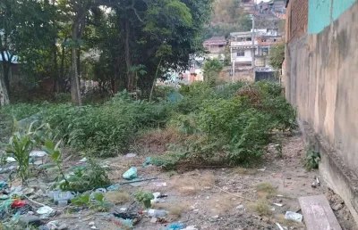 Terreno comercial à venda na Avenida Doutor Arruda Negreiros, 1217, Centro, São João de Meriti