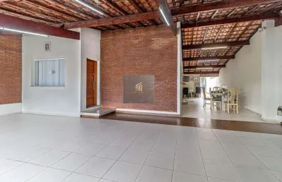 Casa térrea para venda no jardim gurilândia em taubaté: 3 quartos, 1 suíte, 2 salas, 2 banheiros, 3 vagas, 210 m².