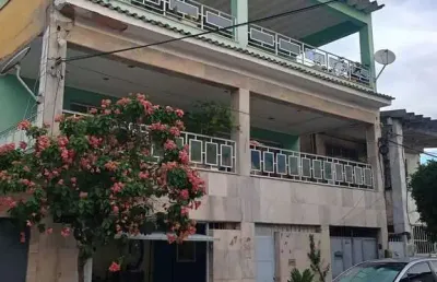 Casa com 4 quartos à venda na Rua Alexandre Herculano, 43, Vilar dos Teles, São João de Meriti