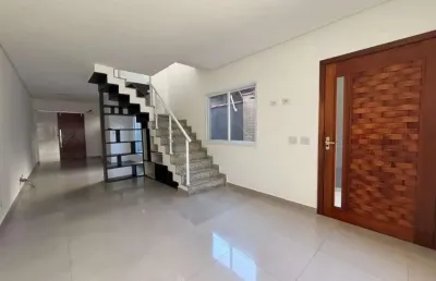 Localizado em uma das regiões mais valorizadas de são paulo, o sobrado de três dormitórios no bairro de interlagos é a opção perfeita para quem busca conforto, segurança e praticidade. com uma entrada