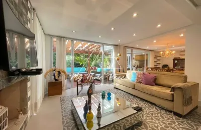 Casa dentro de condominio na praia de juquehy disponivel para venda