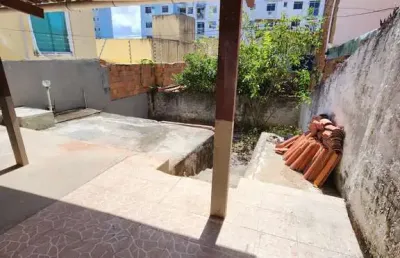 Casa com 2 quartos para alugar na Vila Praiana, Lauro de Freitas 