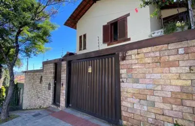 Casa com 4 quartos à venda no Belvedere, Belo Horizonte 