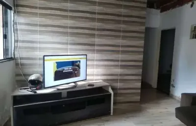 Casa à venda – r. emmanuel chabrier – mirandópolis – são paulo 

 cep: 04310-000

 espaço e localização privilegiada em um dos bairros mais valorizados da zona sul!

 130 m²
️ 2 quartos
 1 banheiro
 2