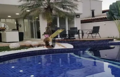 Casa em condomínio à venda em paulínia com 3 suítes, piscina e garagem para vários carros
