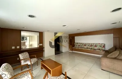 Apartamento à venda no bosque com 3 dormitórios (1 suíte) e 2 garagens cobertas.