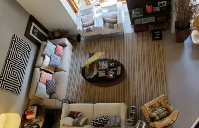 Casa à venda no alphaville campinas, com 4 dormitórios (3 suítes no piso superior e 1 no térreo), garagem para vários carros.