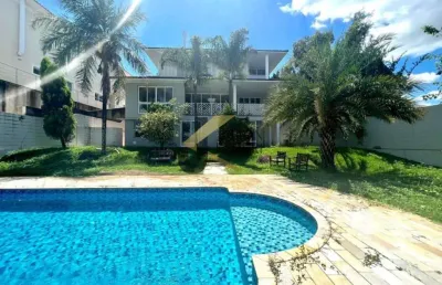 Casa à venda no condomínio alphaville campinas, 5 dormitórios (4 suítes), piscina e garagem para vários carros