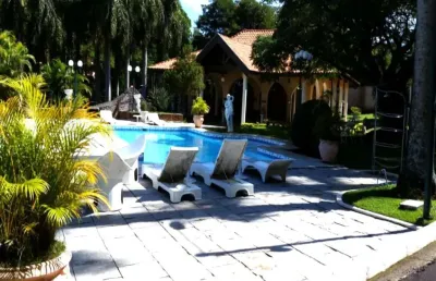 Casa em condomínio à venda em valinhos, 4 quartos, (4 suítes com armários).
