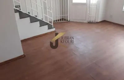 Casa à venda no bairro guanabara residencial e ou comercial ,boa localização e vaga pra 4 carros