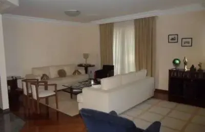Magnífico apartamento à venda, um por andar. living para três  ambientes, 4 dormitórios (2 suítes sendo 1 master com closet)