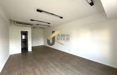 Conjunto comercial à venda em campinas, no eixo centro/cambuí, com 35 m² e garagem no subsolo.
