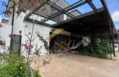 Casa em condomínio à venda no parque nova campinas - campinas, com 3 suítes, lazer comum e 2 garagens cobertas.