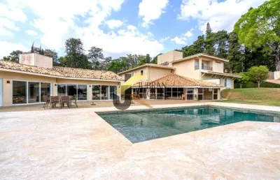 Casa à venda em condomínio no gramado - campinas, com 6 suítes, lazer privativo e garagem para 13 carros.