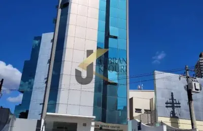 Sala comercial à venda no cambuí - campinas, com 71 m², recepção, escritórios, copa, banheiros e duas garagens.