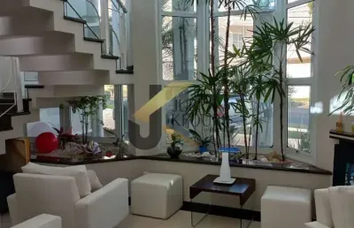 Casa  em condomínio para aluguel no parque  prado- campinas- sp. com 4 suítes, sendo 2 no térreo garagem para vários carros e área de lazer comum