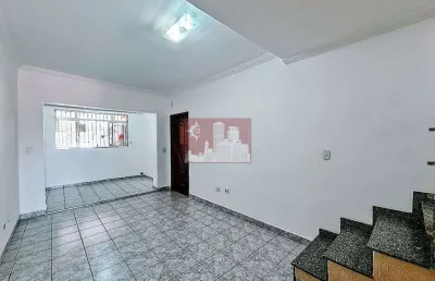 Casa com 3 quartos para alugar na Avenida Daniel Malettini, 591, Vila Aurora (Zona Norte), São Paulo