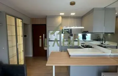 Apartamento mobiliado á venda com 2 dormitórios centro de camboriú sc