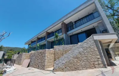 Casa residencial de 3 dorms no bairro canto da lagoa