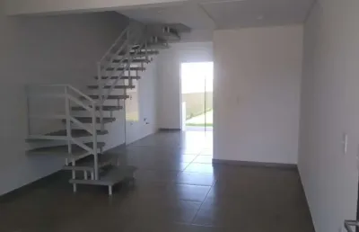 Casa residencial de 2 dorms no bairro são joão do rio vermelho