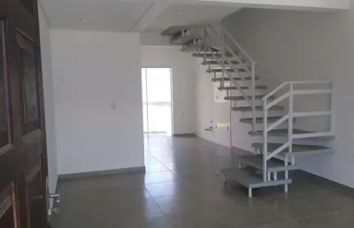 Casa residencial de 2 dorms no bairro são joão do rio vermelho